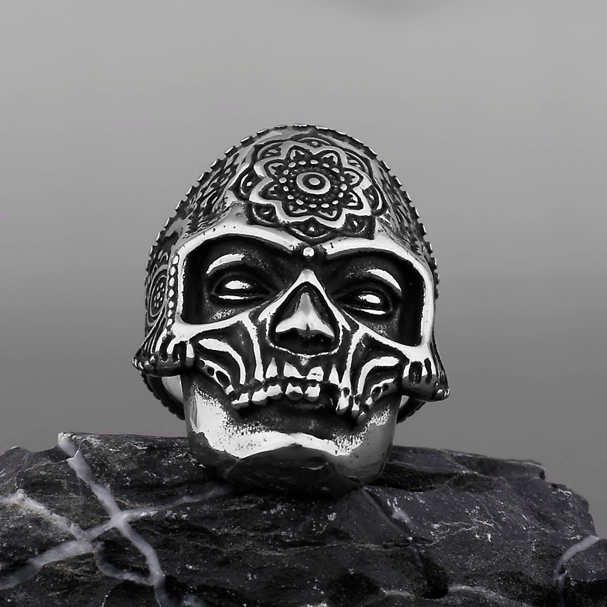Unique Santa Muerte 316L Stainless Steel Skull Ring